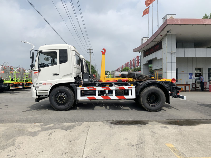 中潔牌XZL5182ZXX6型車廂可卸式垃圾車