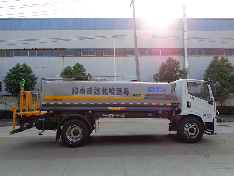 XZL5180GPSBEV型純電動綠化噴灑車